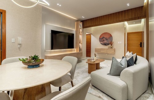 La Arboleda Condo | Luxury Downtown Stay ~ 11th FL ~ Jacuzzi, Gym, City Views @Naco