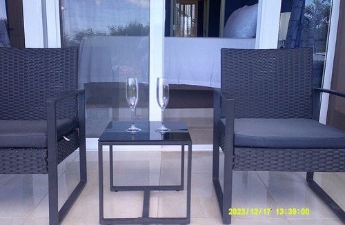 Los Cerros Villa | E&J Boutique Residences