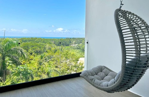 La Ceiba Apartment | ALL NEW Modern Loft with Dreamy Ocean View