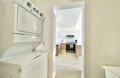 La Ceiba Apartment | ALL NEW Modern Loft with Dreamy Ocean View