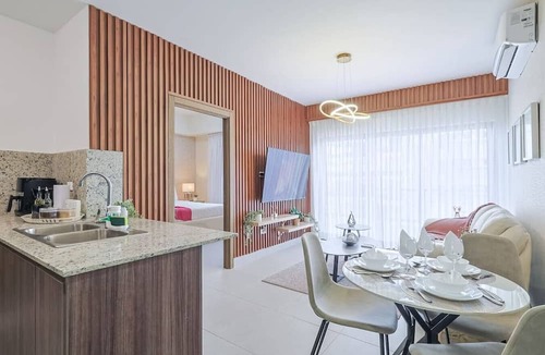 Ciudad Universitaria Apartment | Beautiful Centric Apt, Full AC, Fast Wi-Fi, Pool, Gym, Near All