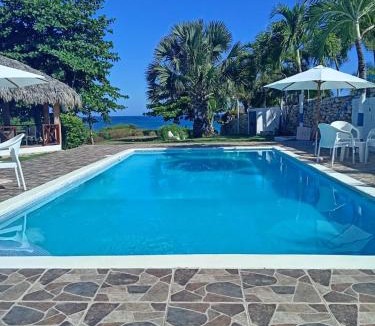 Juan Esteban Villa | Oceanfront Caribbean Villa