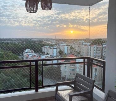 Guaricano Apartment | Tu escapada perfecta 3 Hab, Piscina, Gym y BBQ a 15 minutos de la Embajada USA