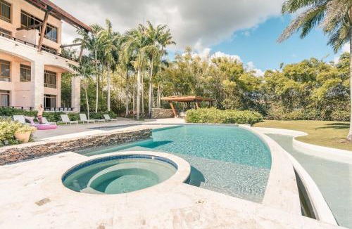 Los Altos Apartment | Magical apartment with garden view in Casa de Campo