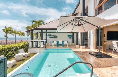Puerto Bahia Villa | Magnificent villa with ocean view in Puerto Bahia