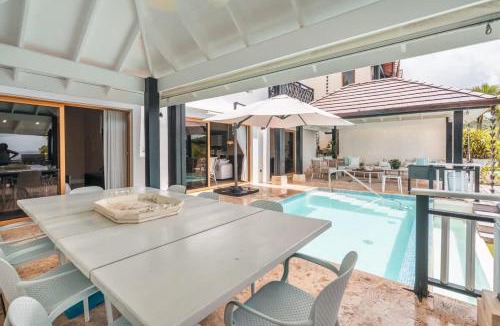 Puerto Bahia Villa | Magnificent villa with ocean view in Puerto Bahia