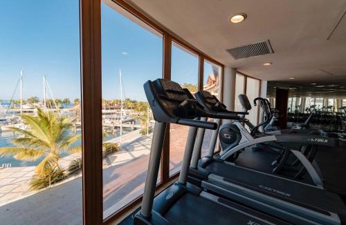 Puerto Bahia Villa | Magnificent villa with ocean view in Puerto Bahia