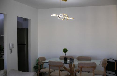Higuero Apartment | Departamento 3 habitaciones cercano al aeropuerto