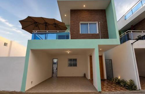 Prado Oriental House | Victory