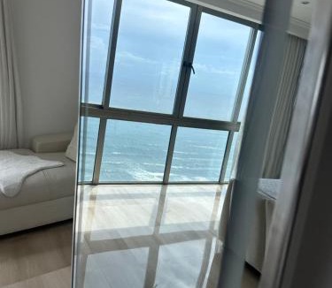 San Geronimo Apartment | Habitación Coral con vista Mar y Jacuzzi en el Malecón Santo Domingo