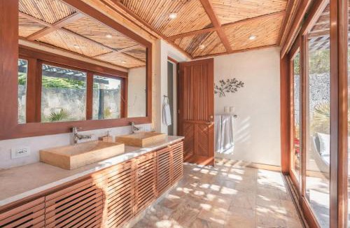 Punta Cana Villa | Tropical villa with pool at Green Village B843