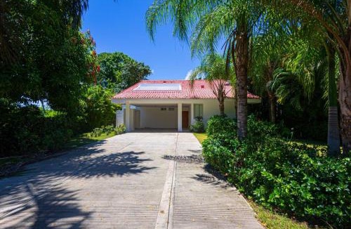 Juan Dolio House | Spectacular Villa, Pool, Gazebo and BBQ