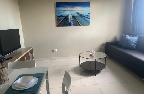 Mata Hambre Apartment | A Place to Call Home - Lincoln Suite