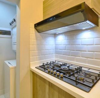 La Julia Apartment | Nizacitytower Downtownsd Poolgymbalcony
