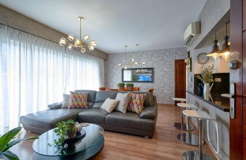 Evaristo Morales Apartment | Thefabricexperience Downtownsd Gymnystyle