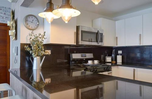 Evaristo Morales Apartment | Thefabricexperience Downtownsd Gymnystyle