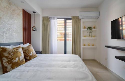 Viejo Arroyo Hondo Apartment | 2Brthecitycenterdtown Poolgym Nearcecilip