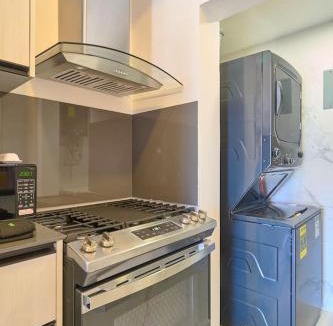 Evaristo Morales Apartment | 2BR Urban Oasis DowntownSD with Pool & Gym & Balcony