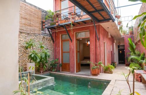 Zona Colonial Apartment | Domus Santa Barbara Apartments with Pool