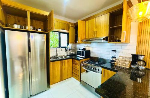 La Vega Apartment | 4tv Netflix wifi hot water air conditioning