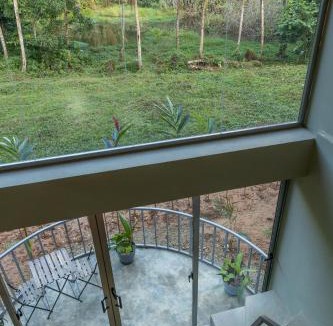 Samana Apartment | Elegant and Stylish - Riverside Tiny House Apartment