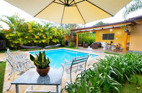 Pinar Quemado Villa | Villa Rosalía con Piscina Climatizada