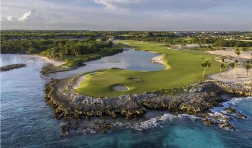 Punta Cana Apartment | Cap Cana Penthouse With Terrace And Private Pool