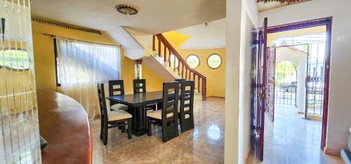 Bayaguana Villa | Villa lujosa con piscina bayaguana
