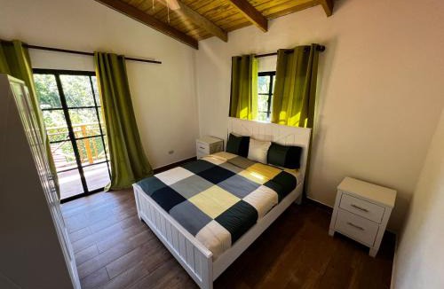 La Vega Province Villa | Villa unter Palmen