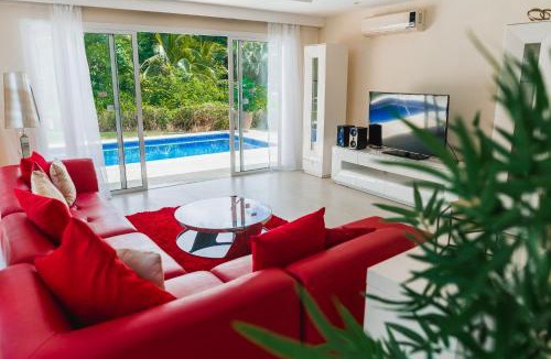 Bavaro Villa | Luxury Private Villas with Pool, Private Beach, BBQ