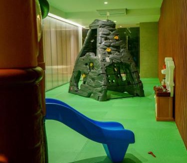 Viejo Arroyo Hondo Apartment | Hermoso refugio céntrico