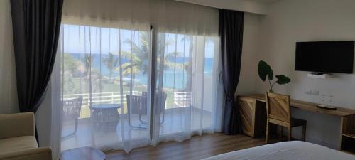 Juan Esteban Hotel | Hotel El Quemaito - Luxury Oceanfront Retreat