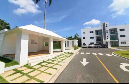 Moca Apartment | Precioso apartamento de 3 dormitorios y 2 baños con piscina.