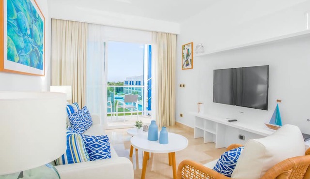 Cana Rock Pool View Punta Cana