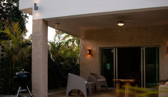 5 minutes to the beach-walking distance Villa coquera: Rio San Juan in Río San Juan