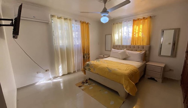 4DR Inviting 3-Bedroom Stay Santo Domingo