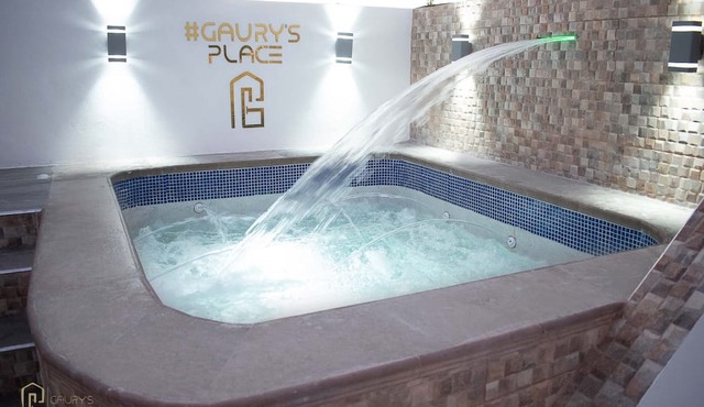 Exclusive 3 Bdrm apartment with private terraza/jacuzzi, BBQ, WIFI in Santo domingo
