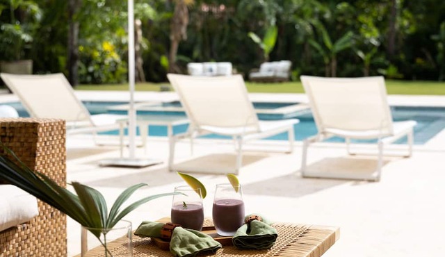 Casa Colibri - Near the Beach & Pool Table-Golf Carts-Jacuzzi, Fully Staffed