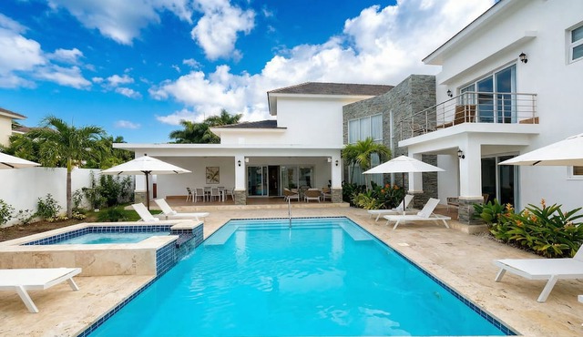 Luxury 4 Bedroom Villa | Puerto Plata | Private Pool & Resort in Puerto Plata