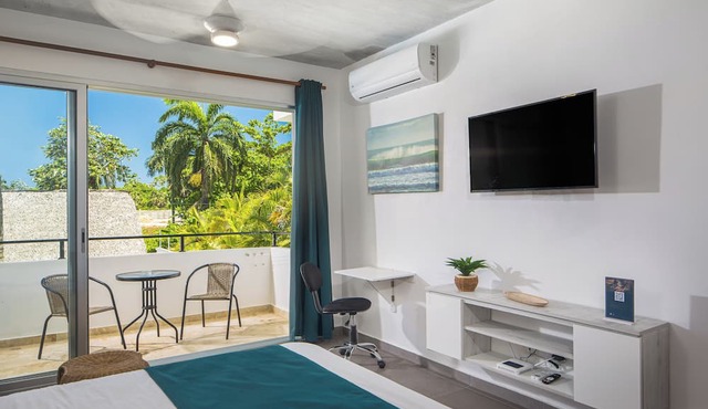La Curadina Encuentro Surf Hotel in Cabarete
