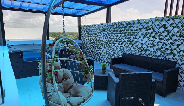 3-bedroom apartment in brilliant Santo Domingo with AC, fitness room, WiFi, Pool