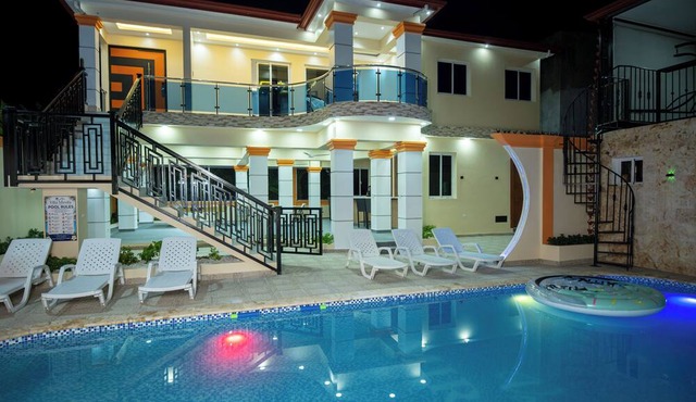 Villa Mirella , Santiago Poolside retreat in Santiago de los Caballeros
