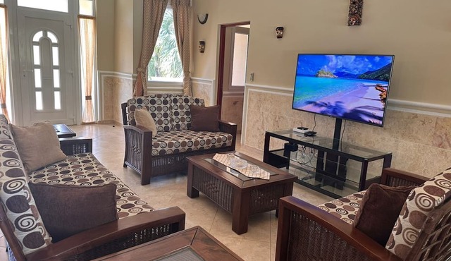 Marvellous Villa #35 Residencial Hispañola Sosua, Wifi, Air Conditioning, Jacuzi