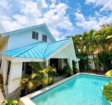 Villa Emili 6 Habitaciones a 10 Minutos de las Mejores Playas