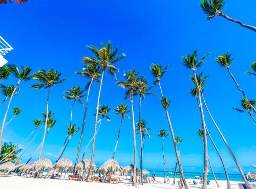 Caribbean Tropical Suites & Villas - Beach Club, Spa, Restaurants - playa Los Corales in Punta Cana