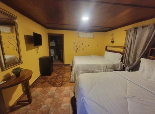 Hotel & Restaurante Paradeys in Paraíso