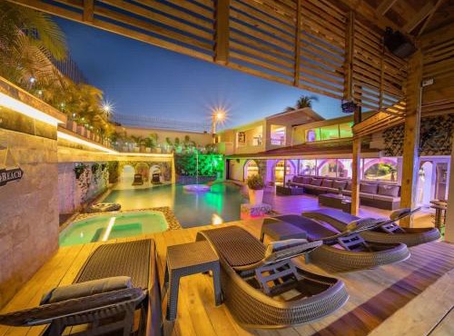 North Coast Luxury Villa in Sosua - 6BR Suites in Sosúa