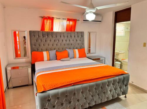 1Dom Rep - Huge cozy 3 bedrooms - close to all transportation Jacobo Majluta - Residencial Paradise V Colina Arroyo 1 in Santo Domingo
