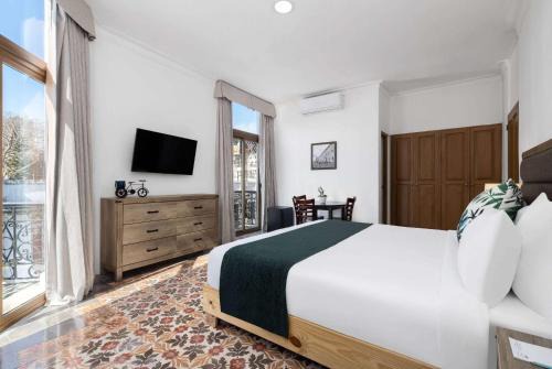 Gran Hotel Europa Santo Domingo Trademark Collection by Wyndham